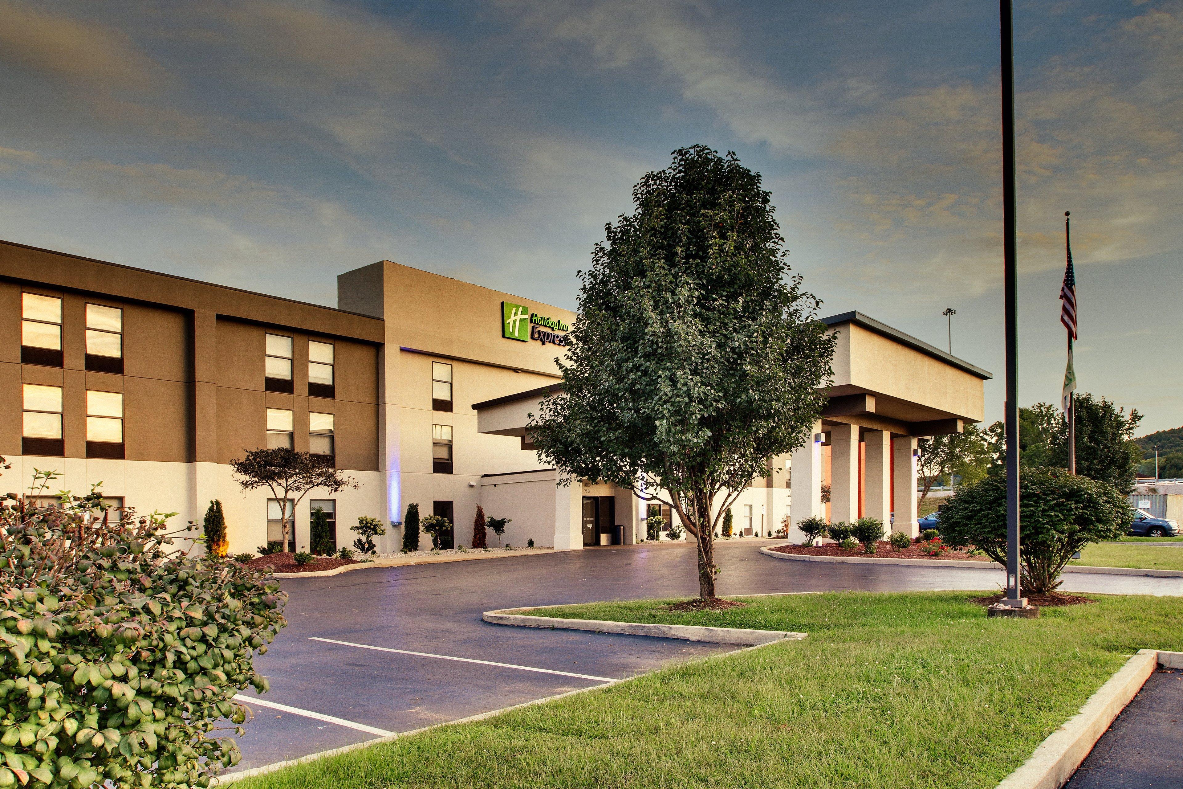 Holiday Inn Express - Horse Cave By Ihg Buitenkant foto