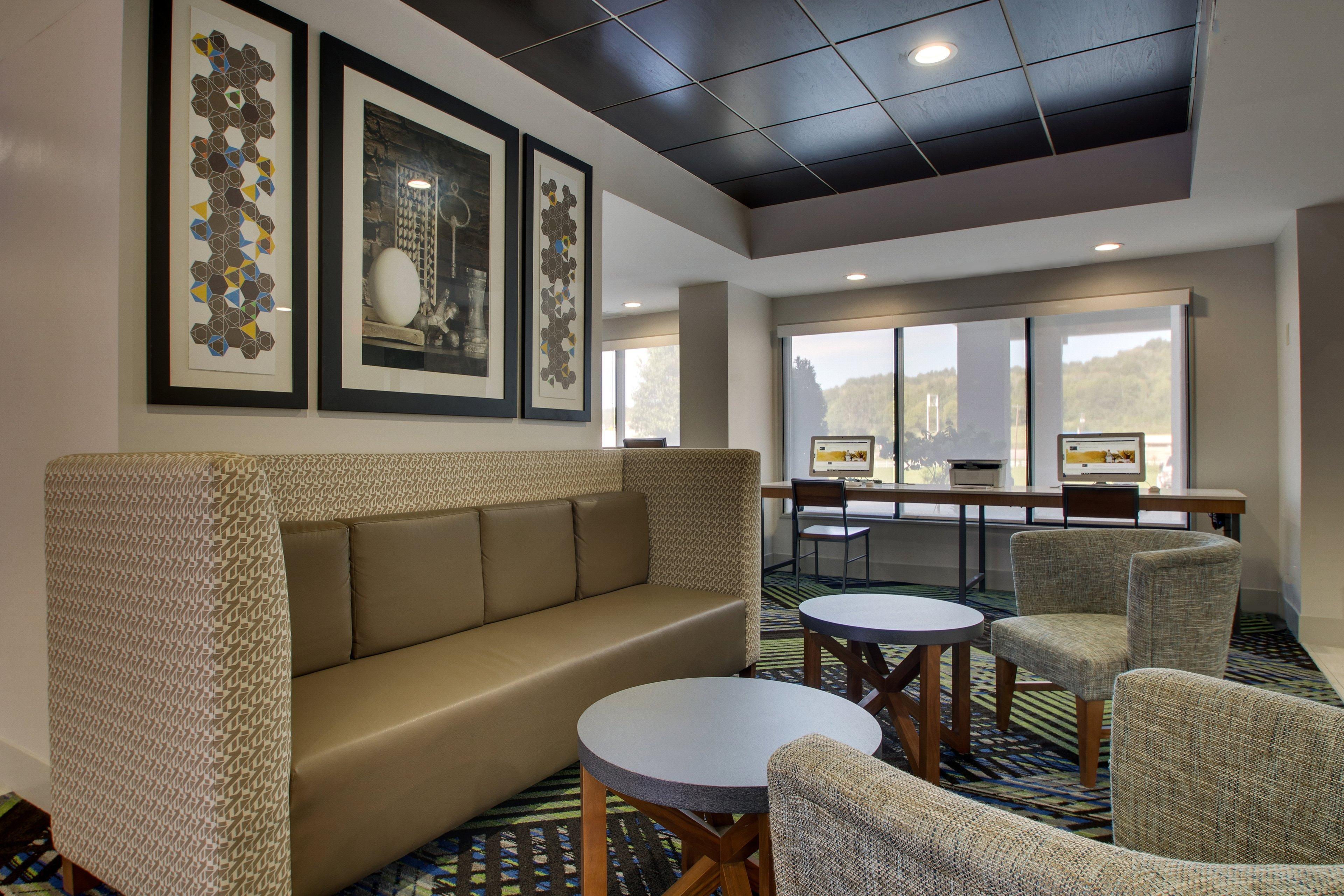 Holiday Inn Express - Horse Cave By Ihg Buitenkant foto