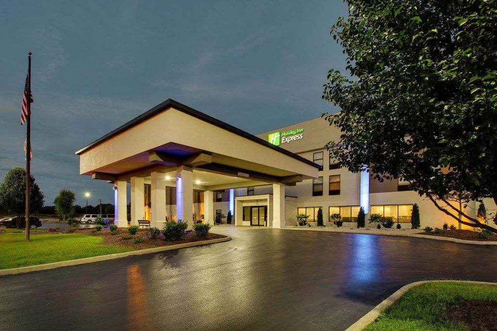 Holiday Inn Express - Horse Cave By Ihg Buitenkant foto